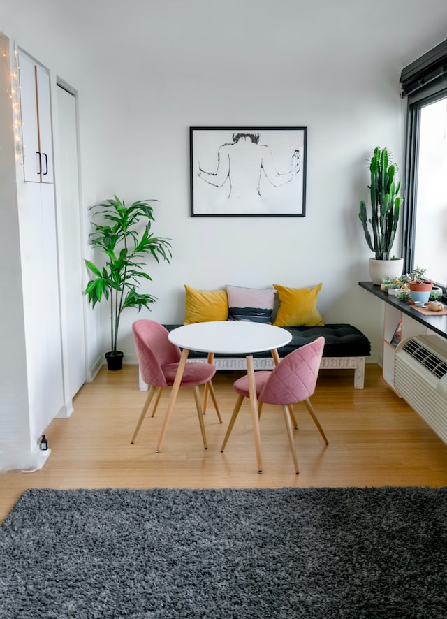 Lorem ipsum dolor sit amet, consetetur sadipscing elitr, sed diam nonumy eirmod tempor invidunt ut labore et dolore magna aliquyam erat, sed diam voluptua.